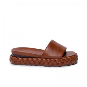 Chocolate Women Bernardo Charleston Braided Slide Sandals | LGG8574VF