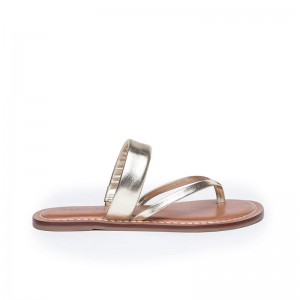 Gold Women Bernardo Leia Thong Flat Sandals | LID7445PO