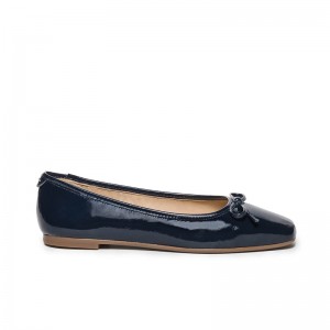 Navy Women Bernardo Gwynn Ballet Flats | LIJ242ER