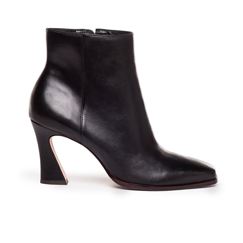 Black Women Bernardo Bowery Heeled Ankle Boots | SMD7353HZ