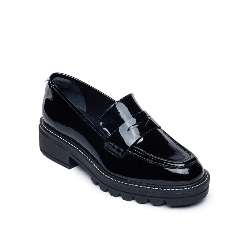 Black Women Bernardo Chandler Lug-Sole Loafers | XBJ8512OF