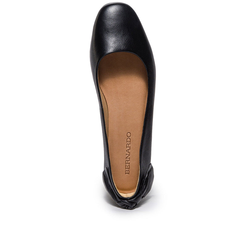 Black Women Bernardo Eloisa Bow Ballet Flats | UQQ7496KW