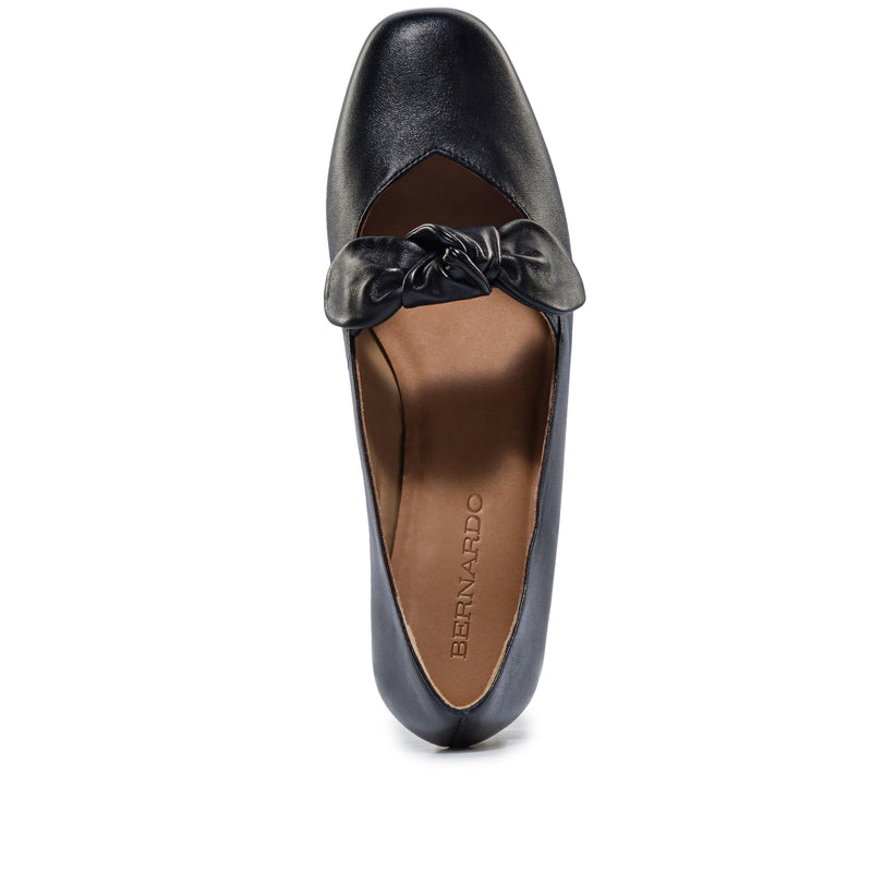 Black Women Bernardo Emersyn Ballet Flats | YCE42ZU