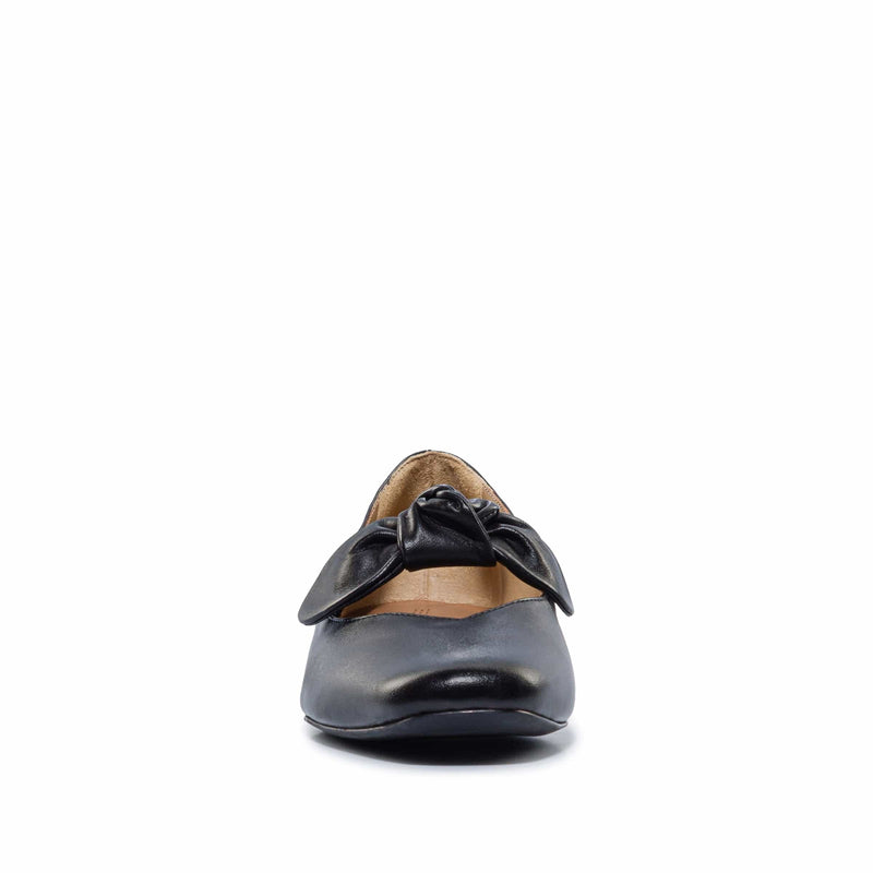 Black Women Bernardo Emersyn Ballet Flats | YCE42ZU