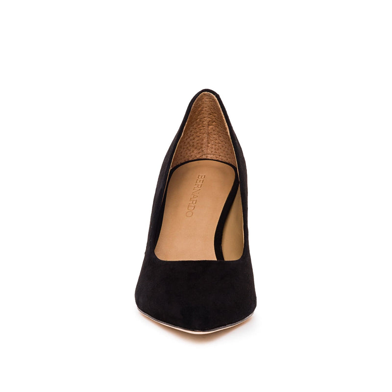 Black Women Bernardo Faryn Pointed-Toe Pumps | LHF69100BG