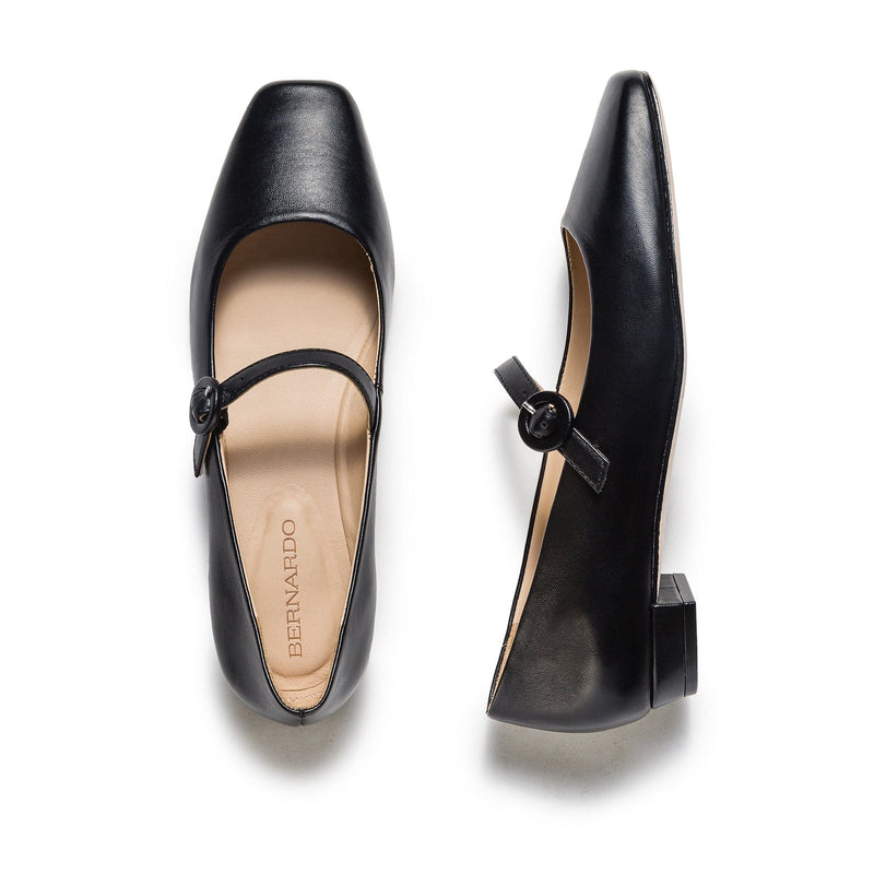 Black Women Bernardo Gabriela Mary Jane Ballet Flats | WZS757TN