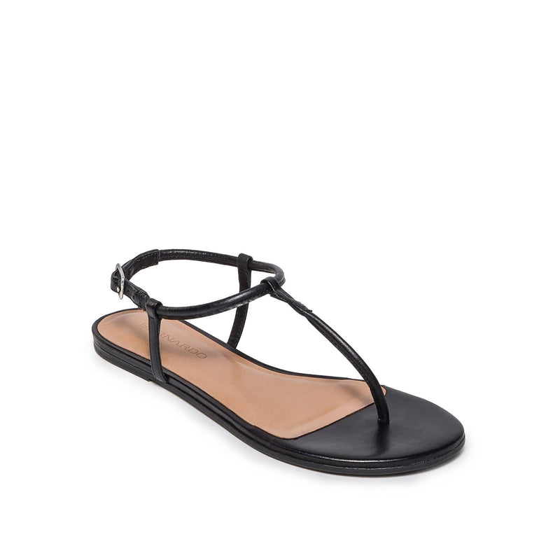 Black Women Bernardo Haven Thong Flat Sandals | JXP7191YH