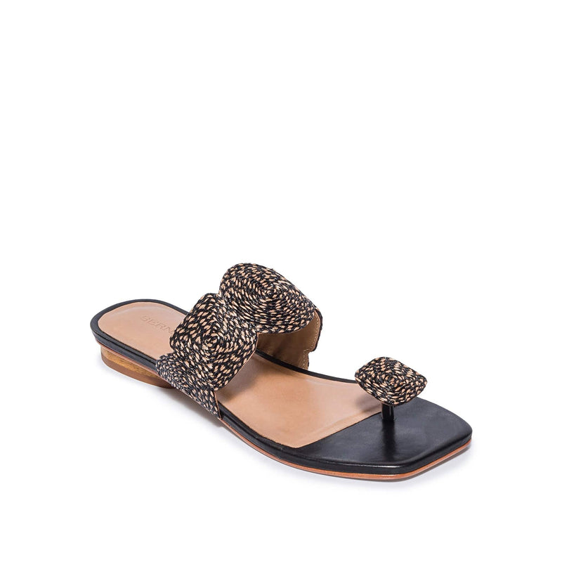 Black Women Bernardo Palermo Raffia Flat Sandals | JHS6393TK