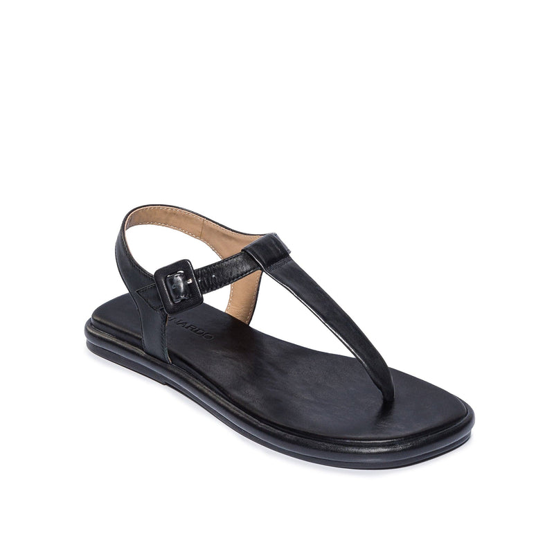 Black Women Bernardo Tucson T-Strap Flat Sandals | TEQ9281BF