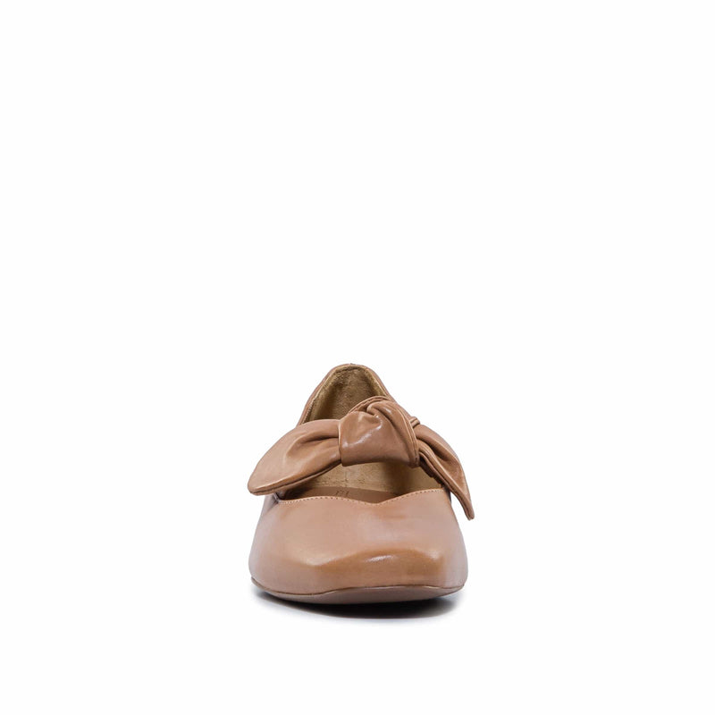 Brown Women Bernardo Emersyn Ballet Flats | SPJ1166CQ