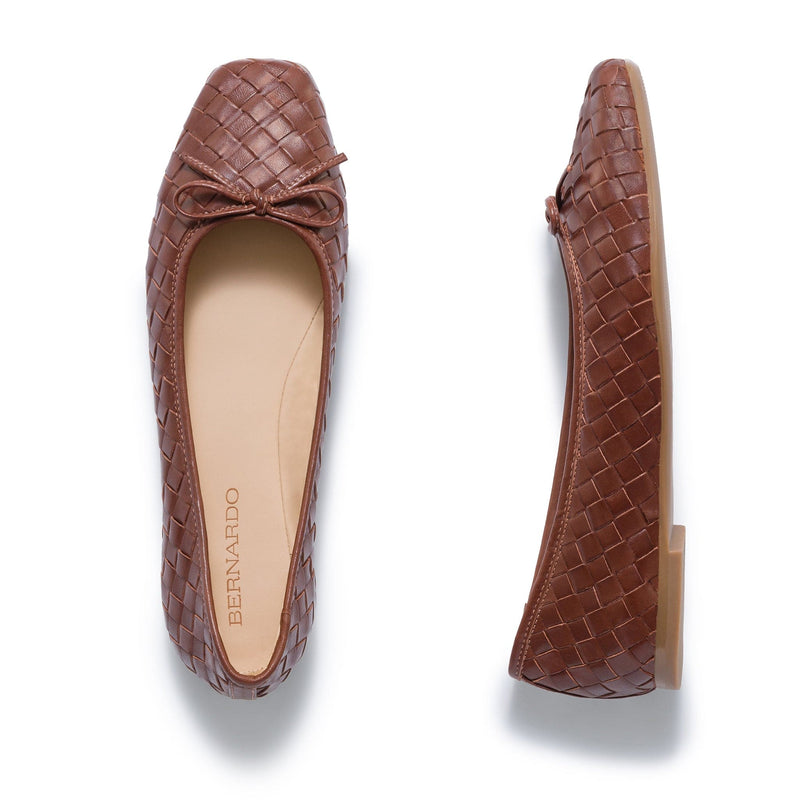 Chocolate Women Bernardo Gwynn Woven Ballet Flats | ILR10013FO