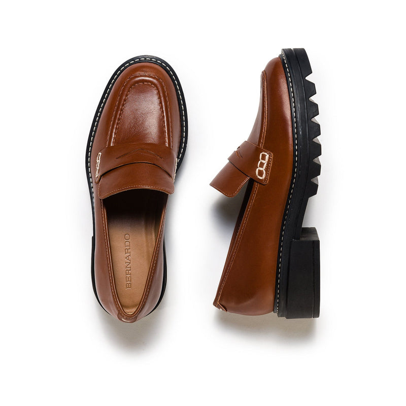 Dark Brown Women Bernardo Chandler Lug-Sole Loafers | BMM8628IK