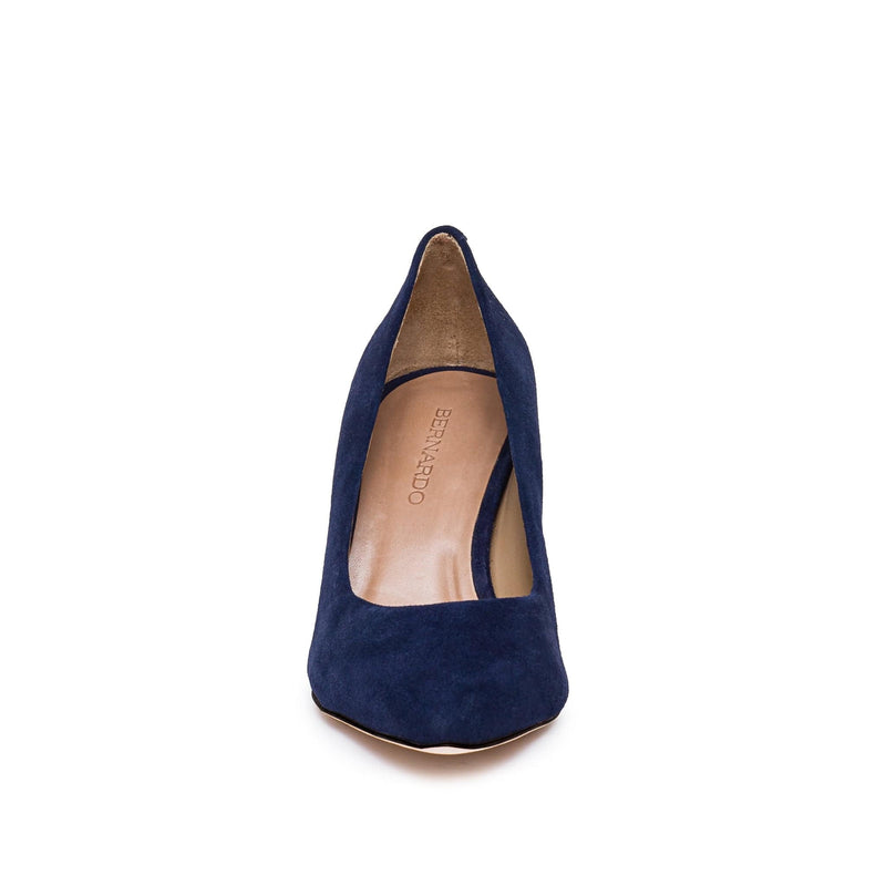 Dark Navy Women Bernardo Faryn Pointed-Toe Pumps | LIL8626KM