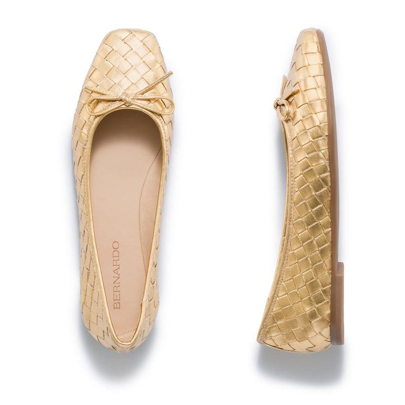 Gold Women Bernardo Gwynn Woven Ballet Flats | WZC6048VE