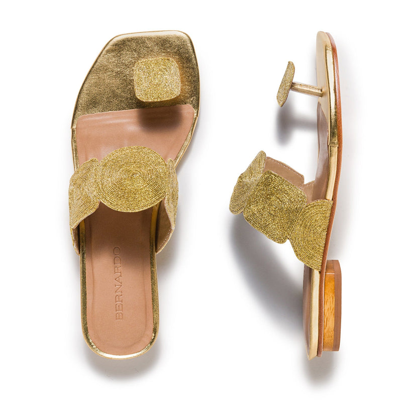 Gold Women Bernardo Palermo Flat Sandals | RCQ3898RU