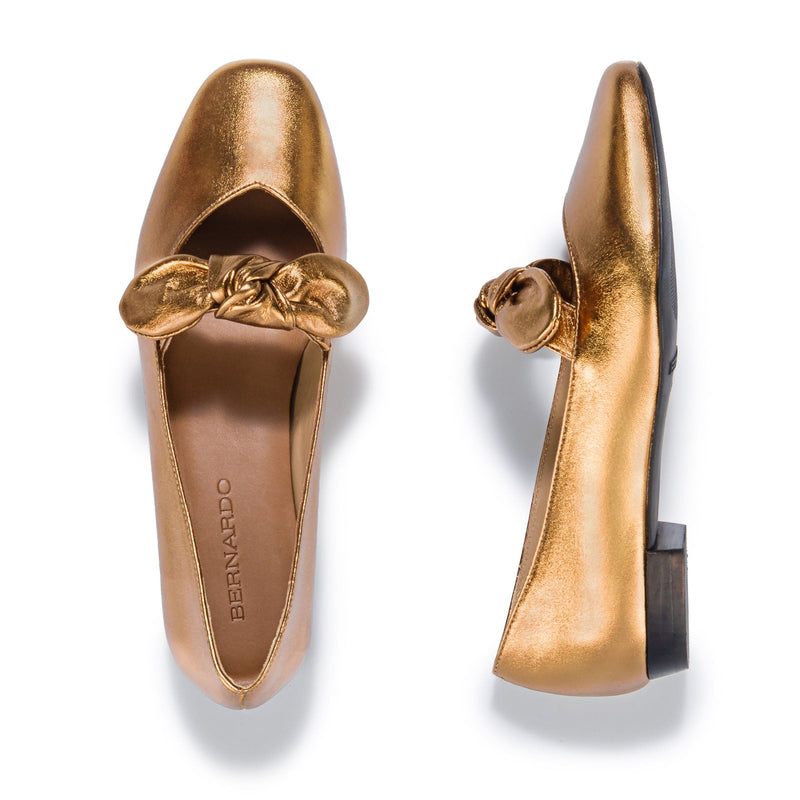 Gold Yellow Women Bernardo Emersyn Ballet Flats | SFN418MG