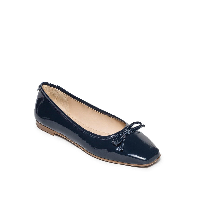 Navy Women Bernardo Gwynn Ballet Flats | LIJ242ER