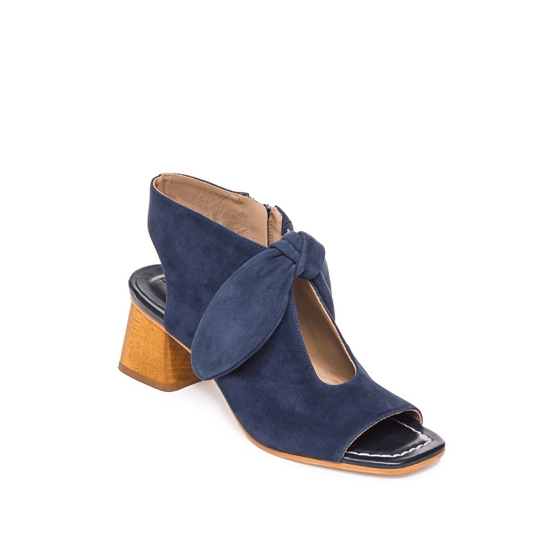 Navy Women Bernardo Lizzie Booties | MOL5213AA