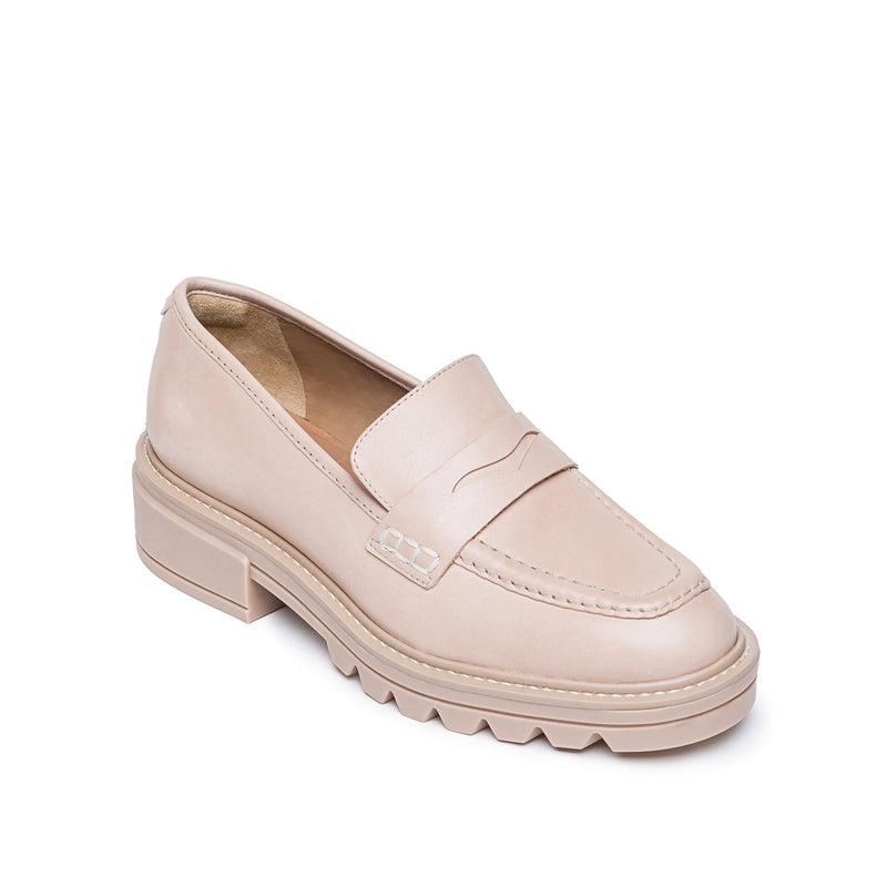 Pink Women Bernardo Chandler Lug-Sole Loafers | NXZ10097BJ