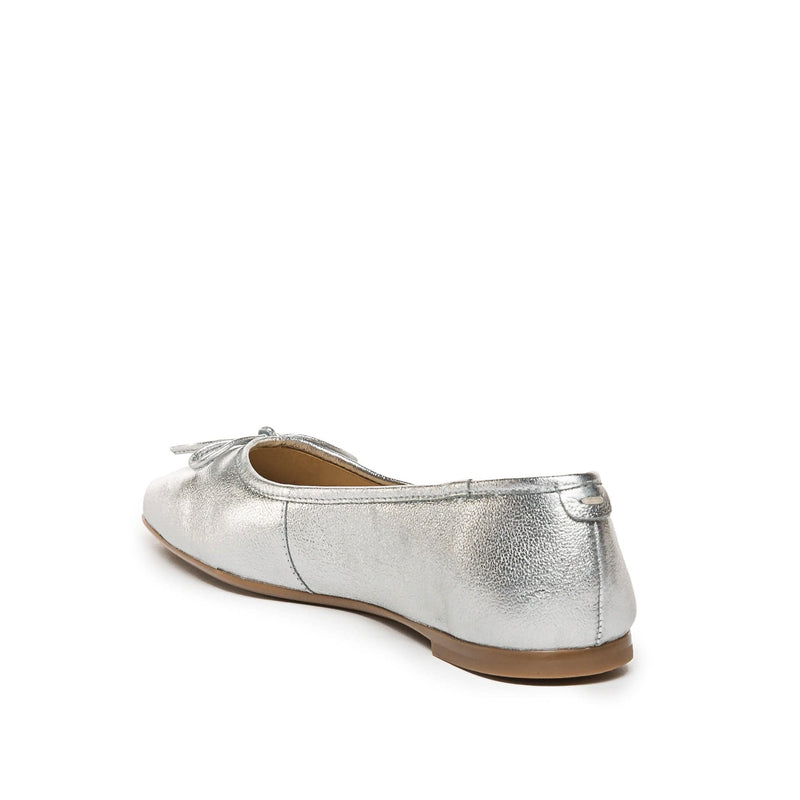 Silver Women Bernardo Gwynn Ballet Flats | SMY7523LN