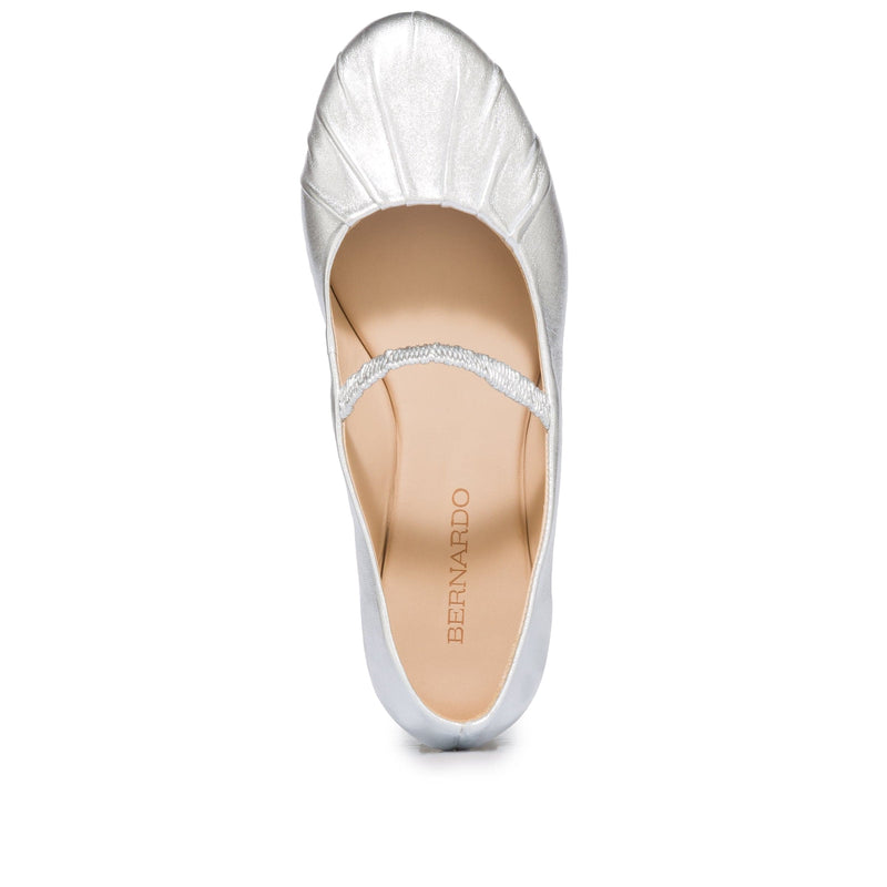 Silver Women Bernardo Savona Ballerina Ballet Flats | WYM4493WJ