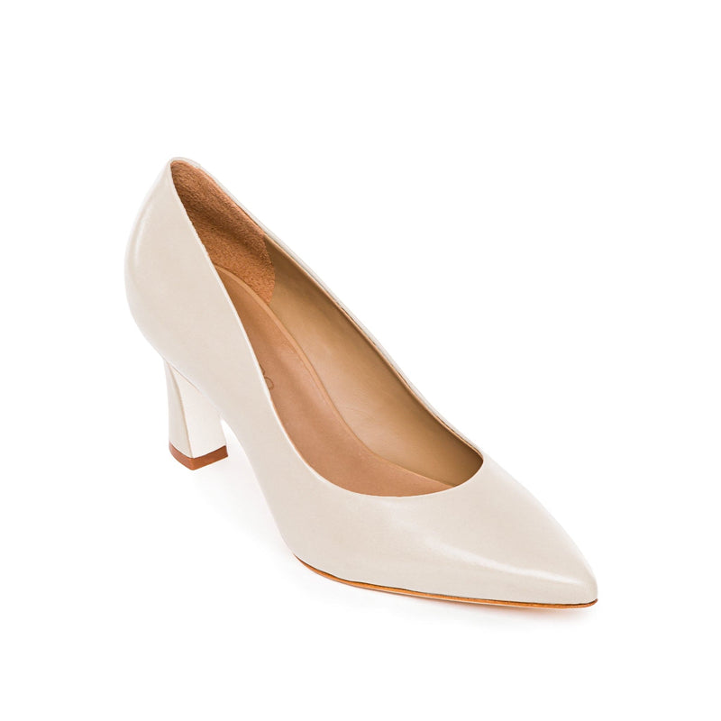 White Women Bernardo Faryn Pointed-Toe Pumps | JBR9121NK