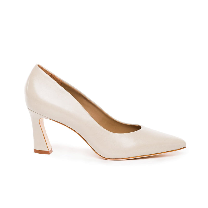 White Women Bernardo Faryn Pointed-Toe Pumps | JBR9121NK